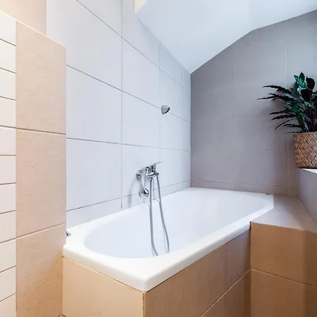 Apartamento Victus Apartamenty, Castagno *