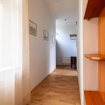 Victus Apartamenty, Castagno *